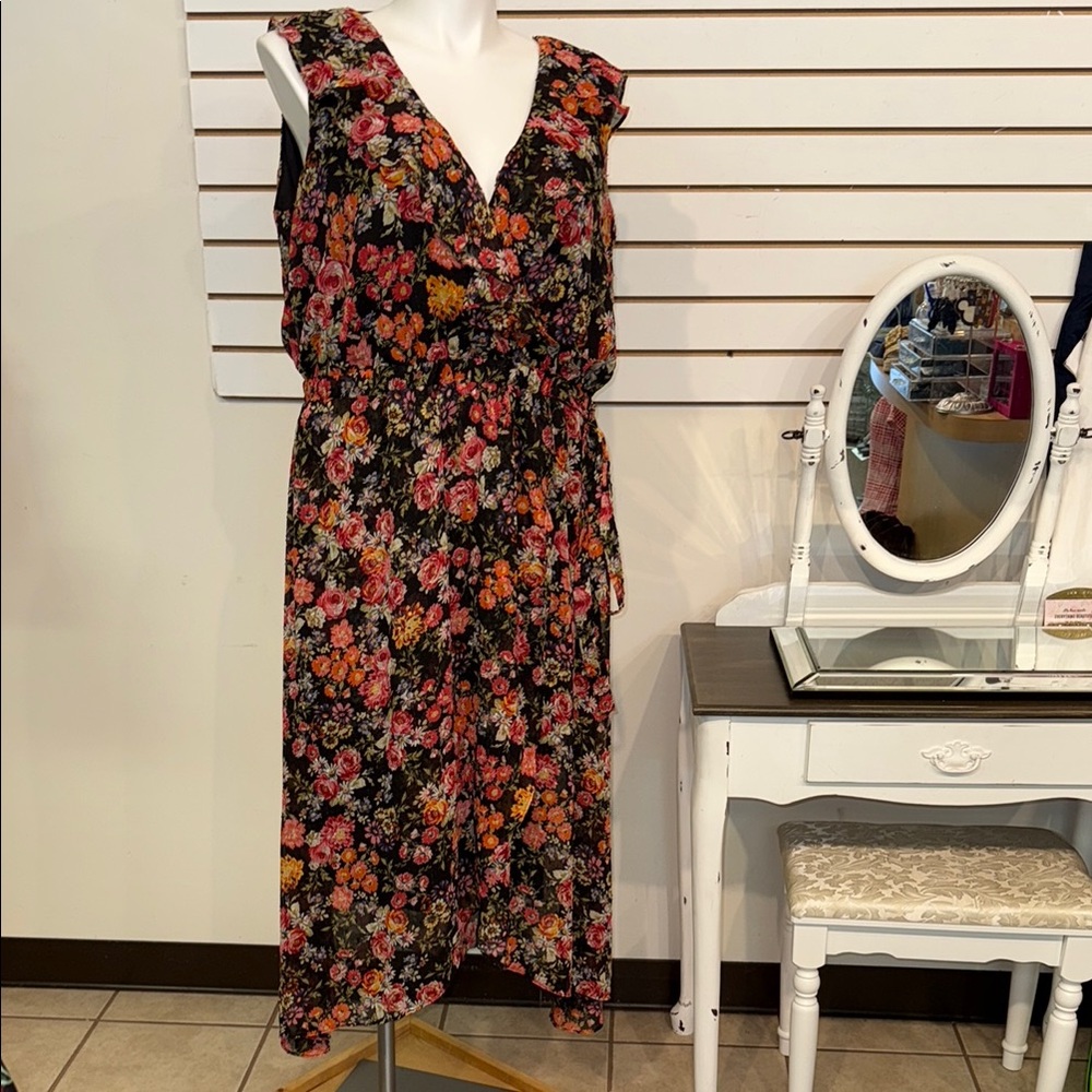 Rachael Roy Floral Sleeveless Dress